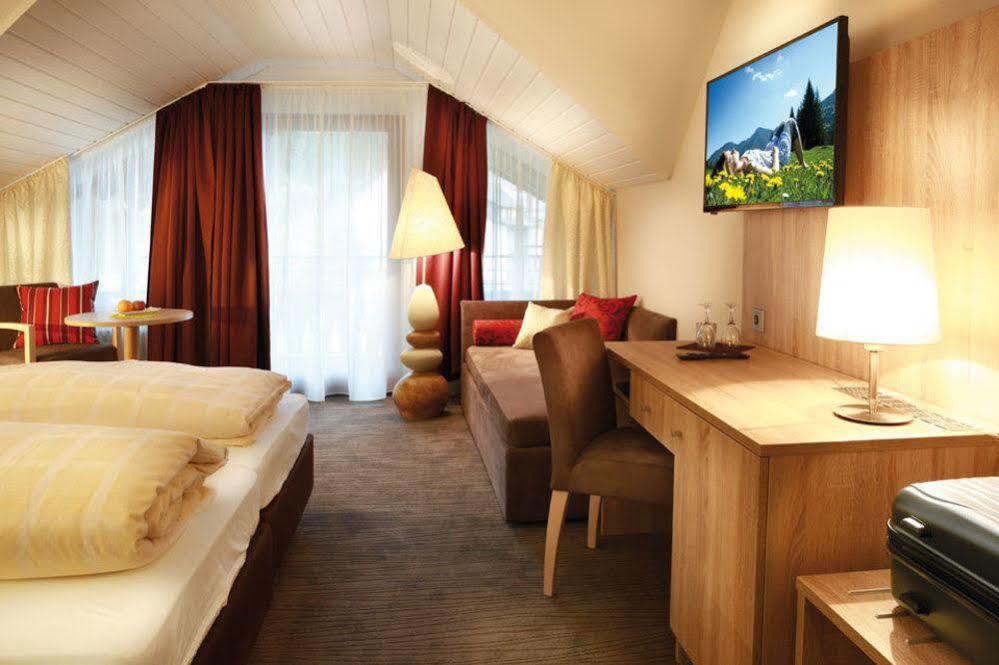 Hotel Schwarzwaldhof Enzklosterle Ngoại thất bức ảnh